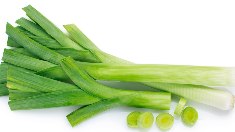 Whole and sliced leeks