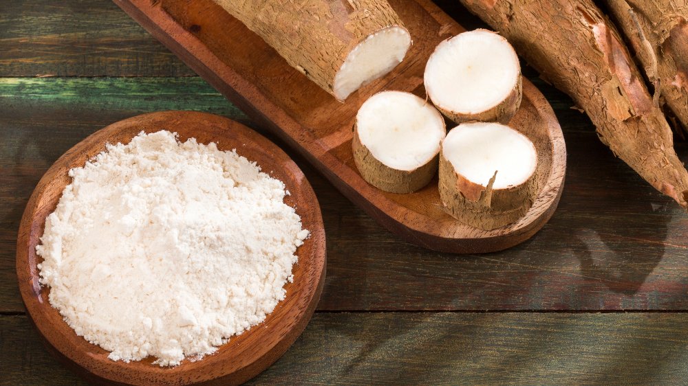 Cassava flour and cassava root