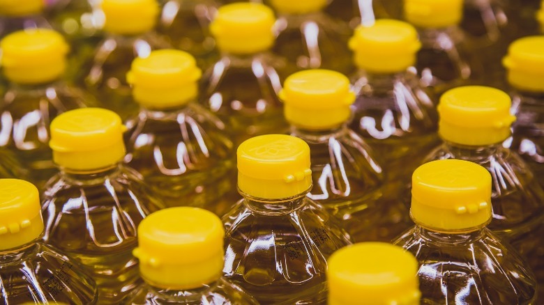 cooking oil bottles