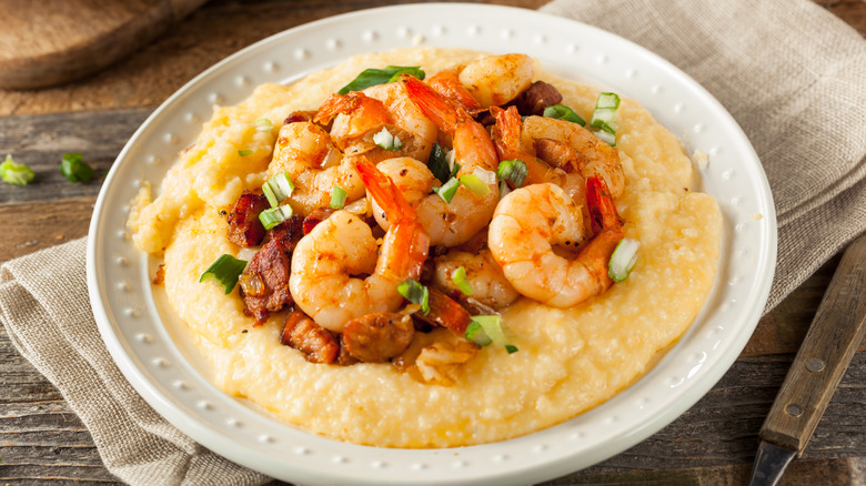 A plate of shrimp and grits