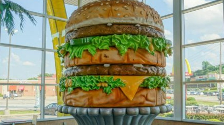 World's largest Big Mac 