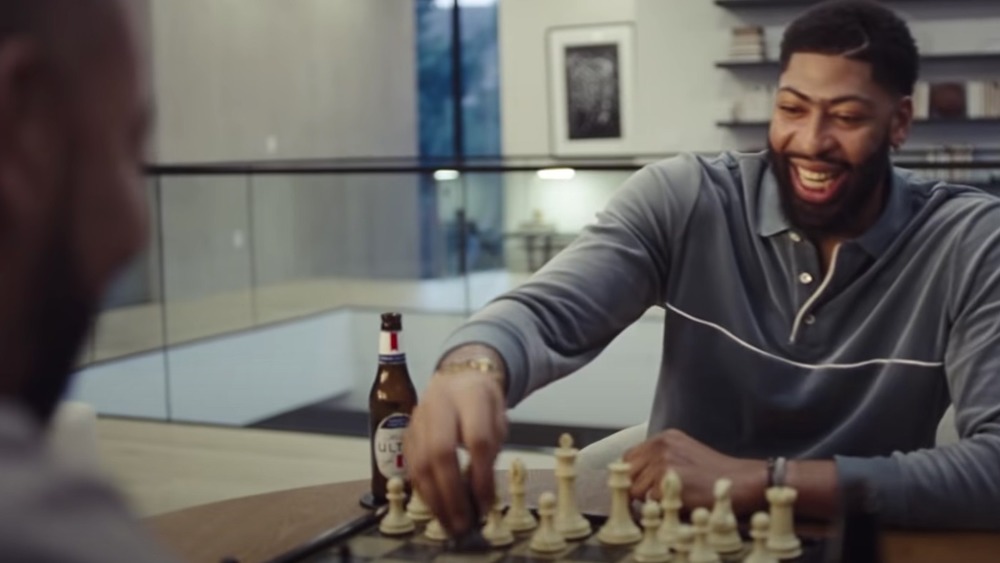 Anthony Davis in Michelob ad