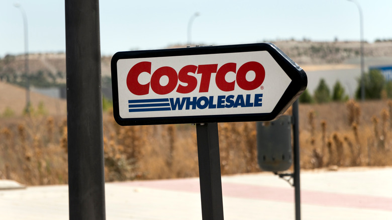 Costco sign