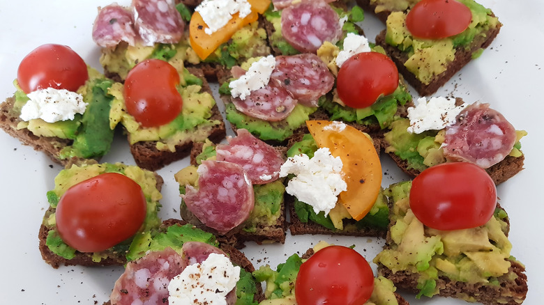 Smørbrød with cold sausage