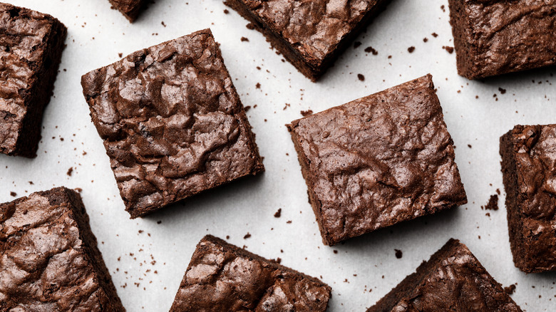 brown brownie squares