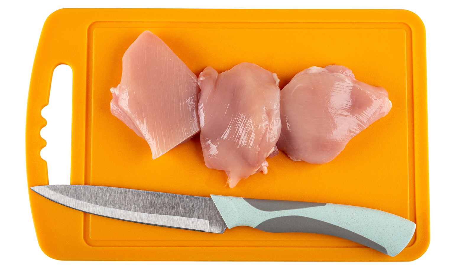 Here s Why You Should Have A Separate Cutting Board For Raw Chicken