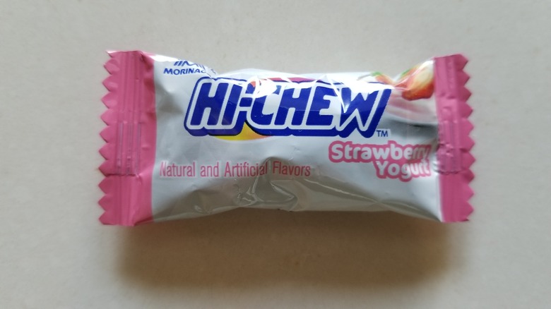 strawberry yogurt hi-chew