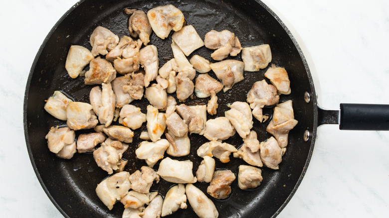 cooked chicken in pan