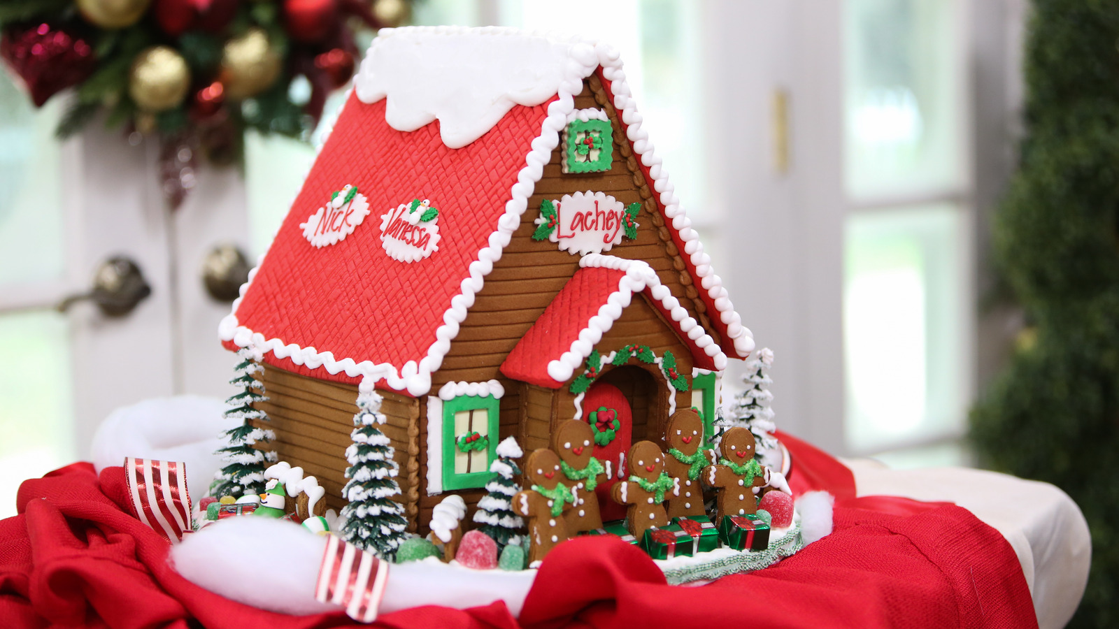 Holiday Baking Championship Gingerbread Showdown Release Date, Judges