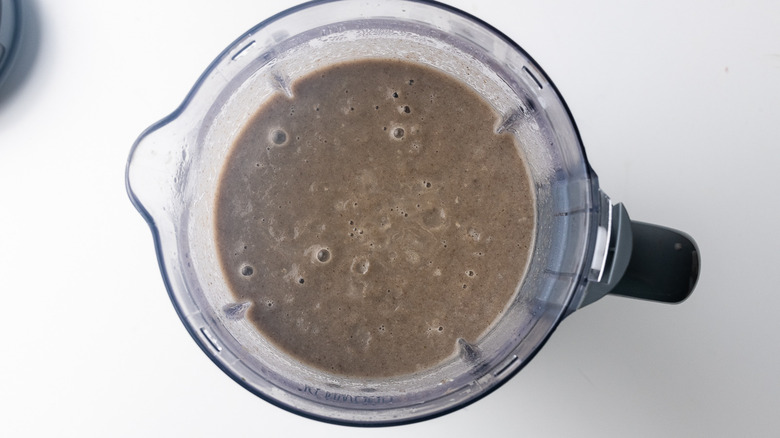 mushroom soup in a blender 