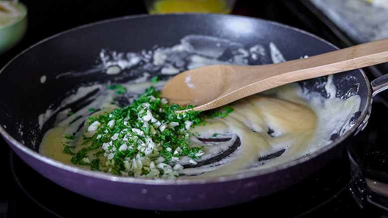 shallot and parsley in pan