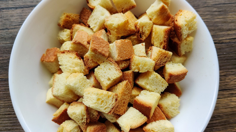 Croutons made with bread crusts