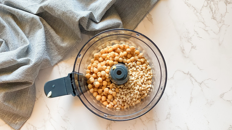 chickpeas pine nuts food processor