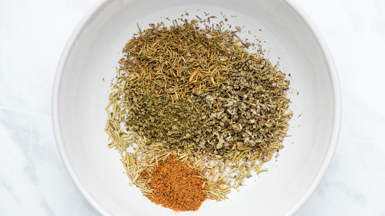 poultry spices in a bowl