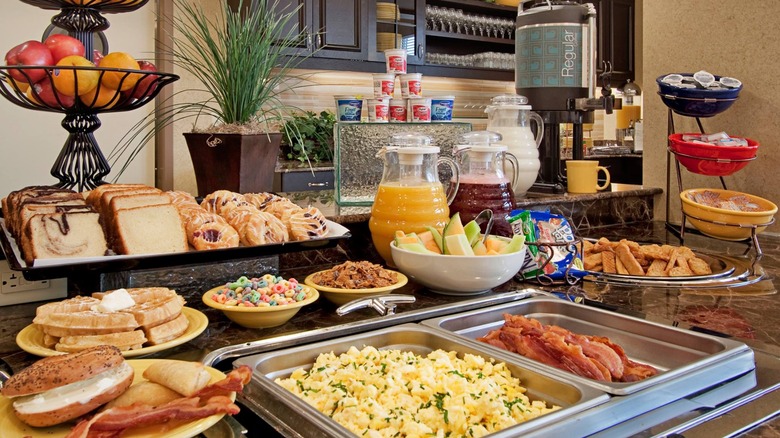 homewood suites breakfast buffet