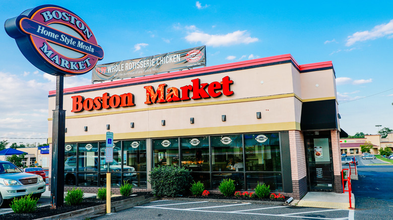 Boston Market exterior with logo