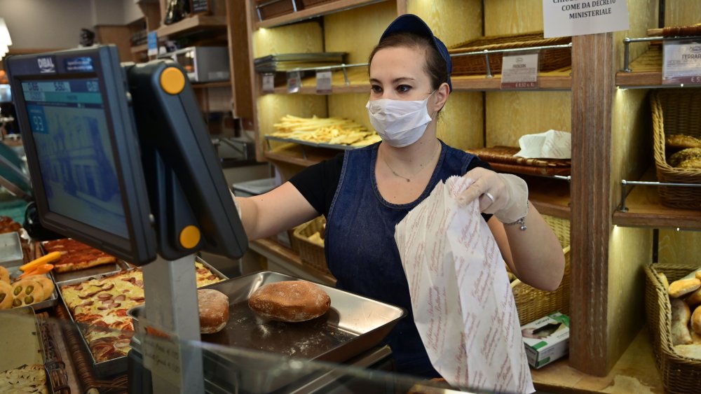 Bakery worker with face mask