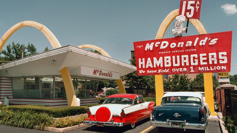 McDonald's museum with 1950s cars and advertising