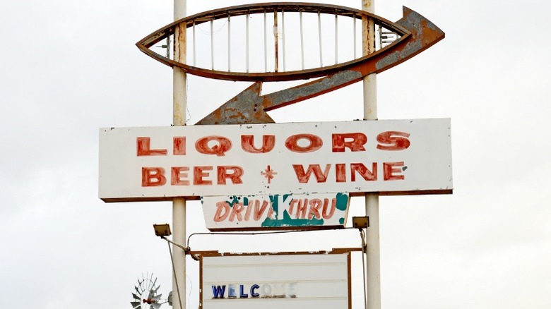 Drive-thru liquor store sign 