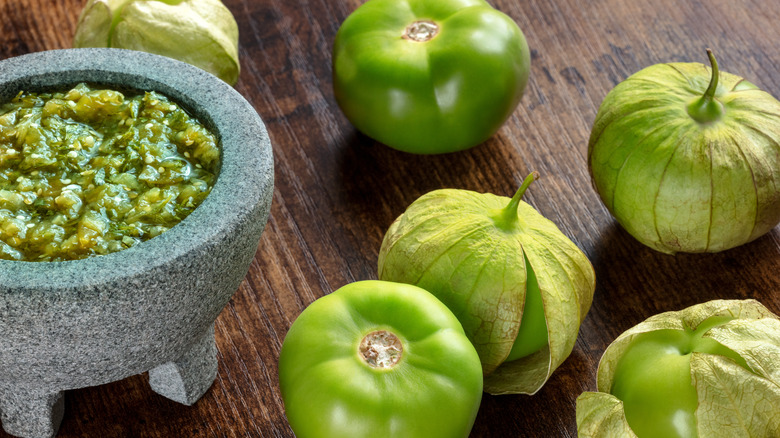 salsa verde with tomatillos