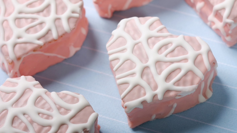 little debbie valentine heart-shaped cakes