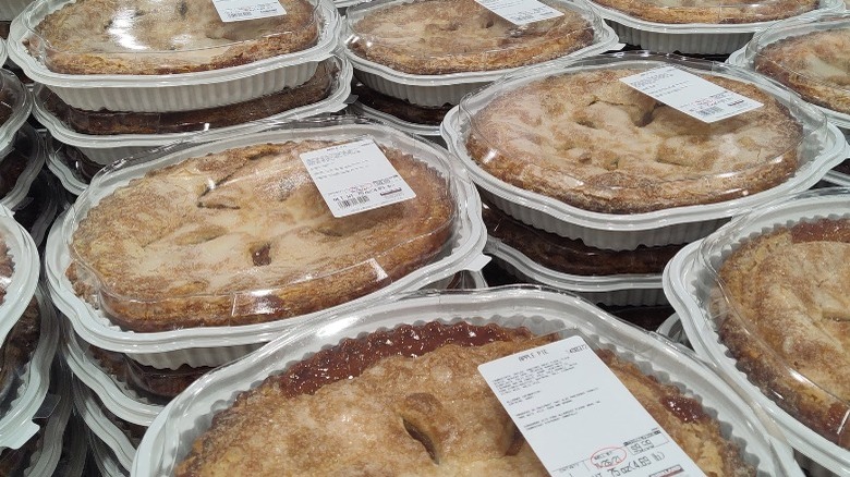 Rows of Costco apple pies for sale