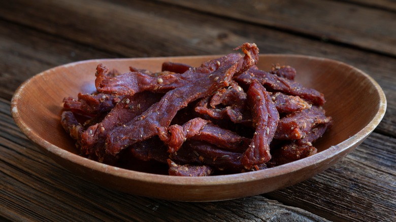 Beef jerky in rounded plate