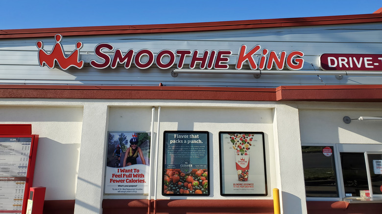 Smoothie King store exterior