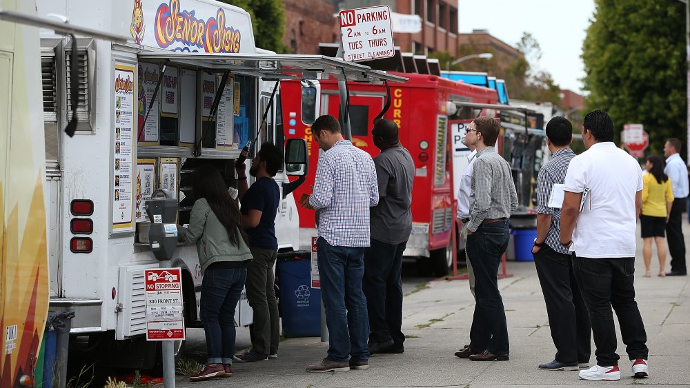 food truck customers