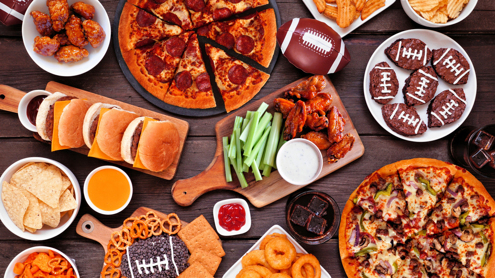 How Much You Can Expect To Pay Hosting A Super Bowl Party In 2025