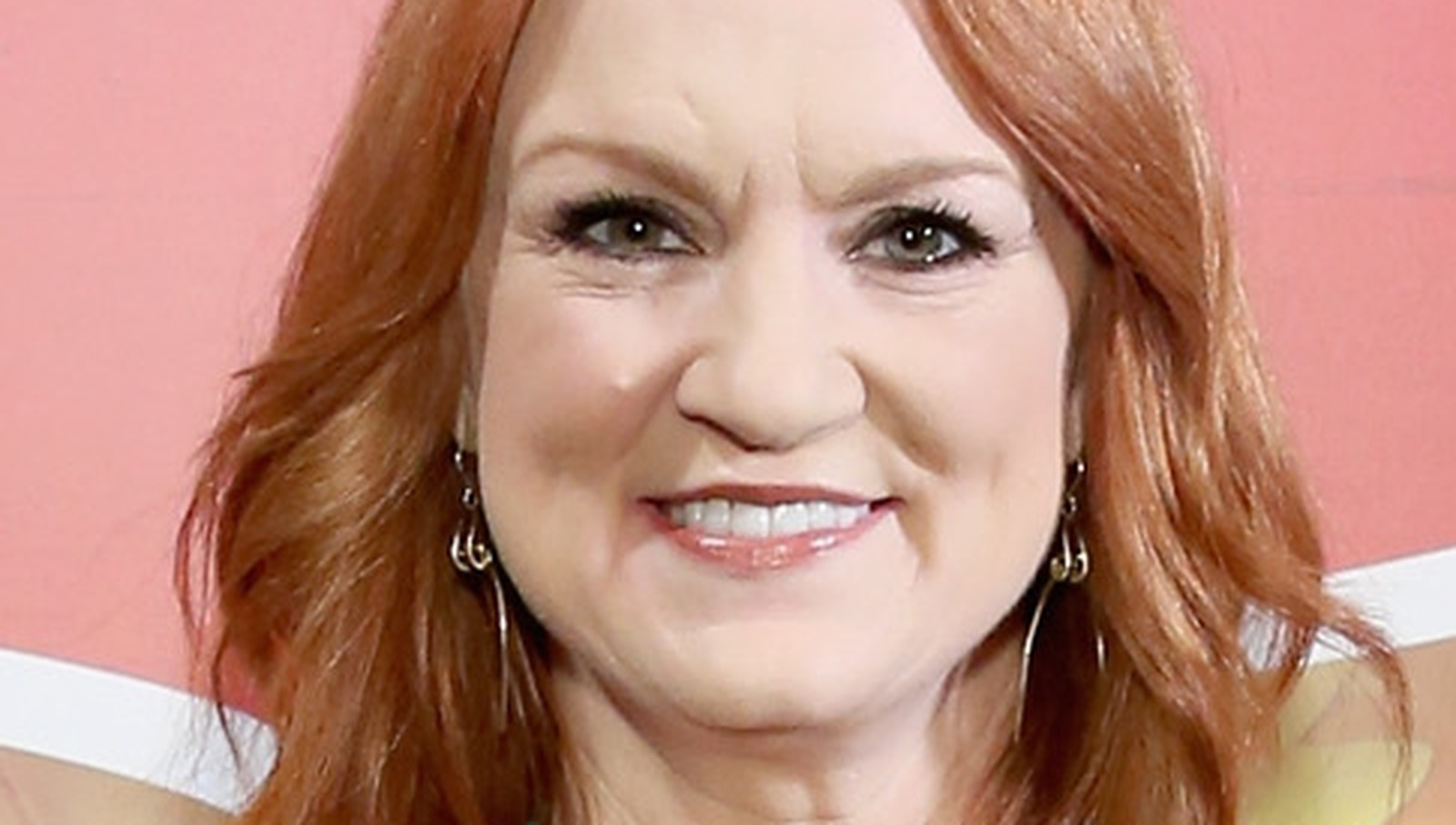 How Ree Drummond Upgrades Her Mashed Potatoes   L Intro 1663590929 