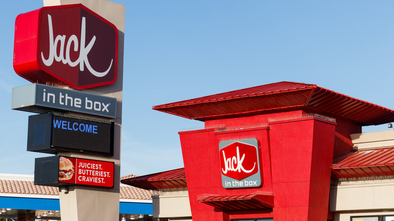 How Rich Is The Jack In The Box CEO And What's The Average