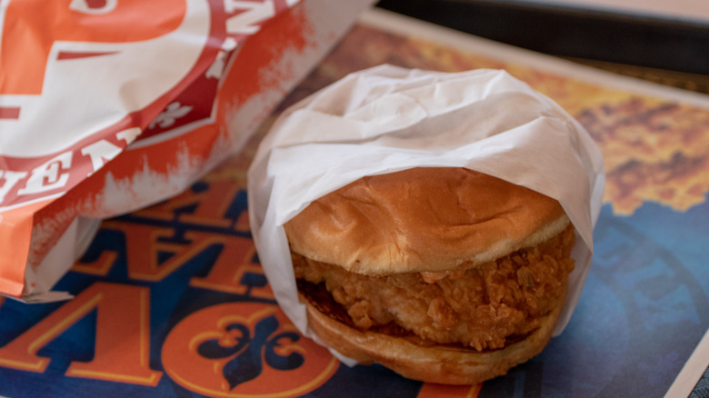 Popeyes chicken sandwich