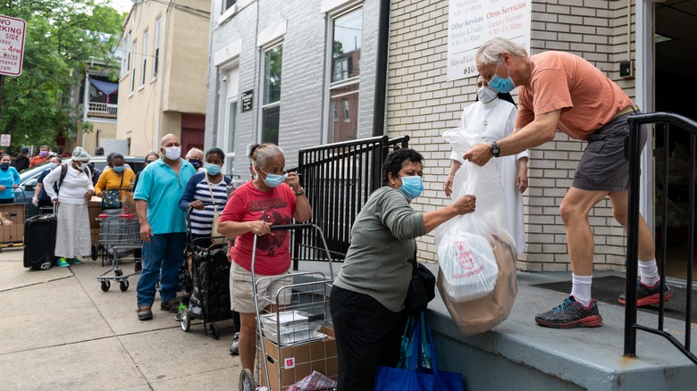 queues for food aid