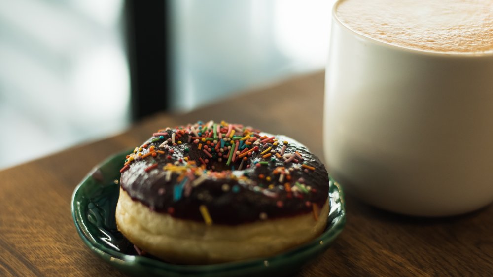 how-to-get-free-dunkin-donuts-all-through-march