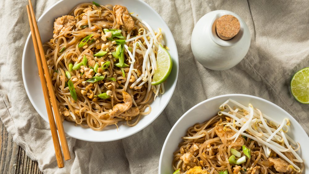 Pad thai