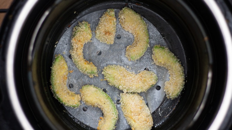 Breaded avocado slices in air fryer