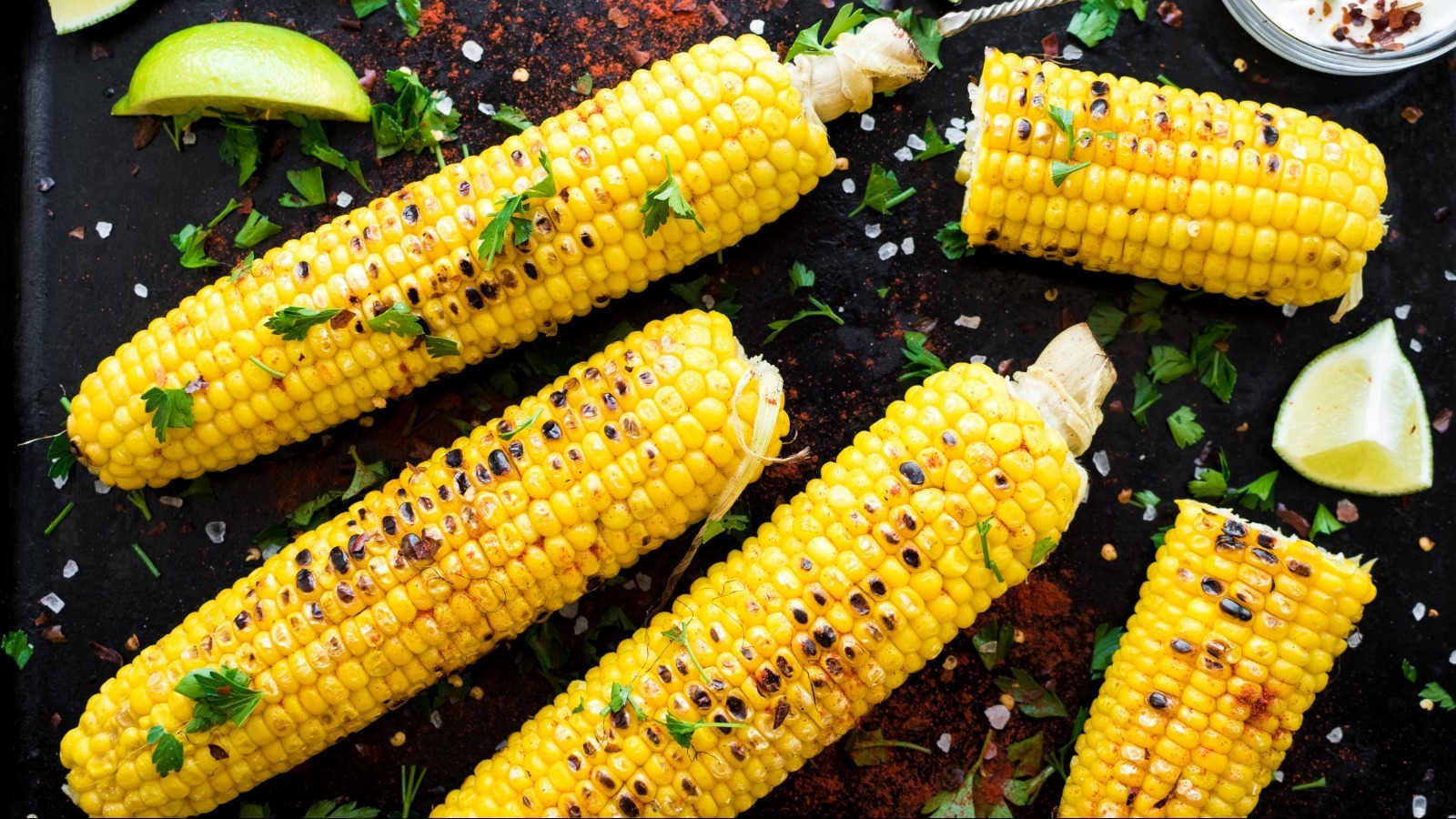 How To Make Corn On The Cob Extra Flavorful — Without Butter