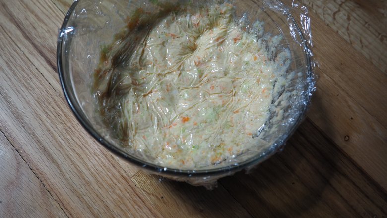 Marinate KFC coleslaw