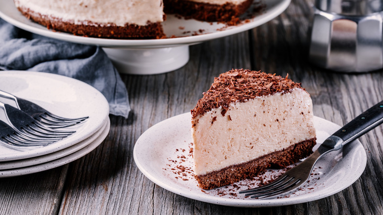 Cheesecake with chocolate crust