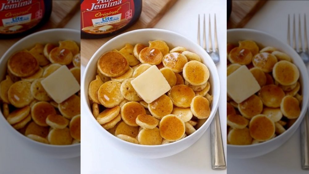 https://www.mashed.com/img/gallery/how-to-make-tiktoks-viral-pancake-cereal/intro-1588351427.jpg
