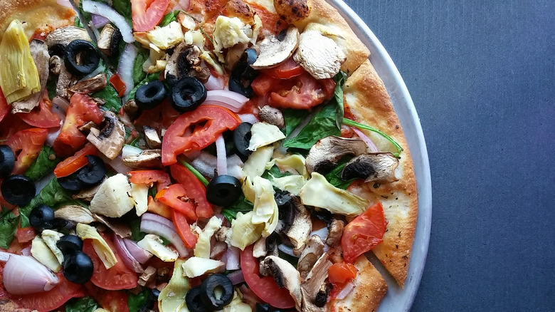 Veggie pizza