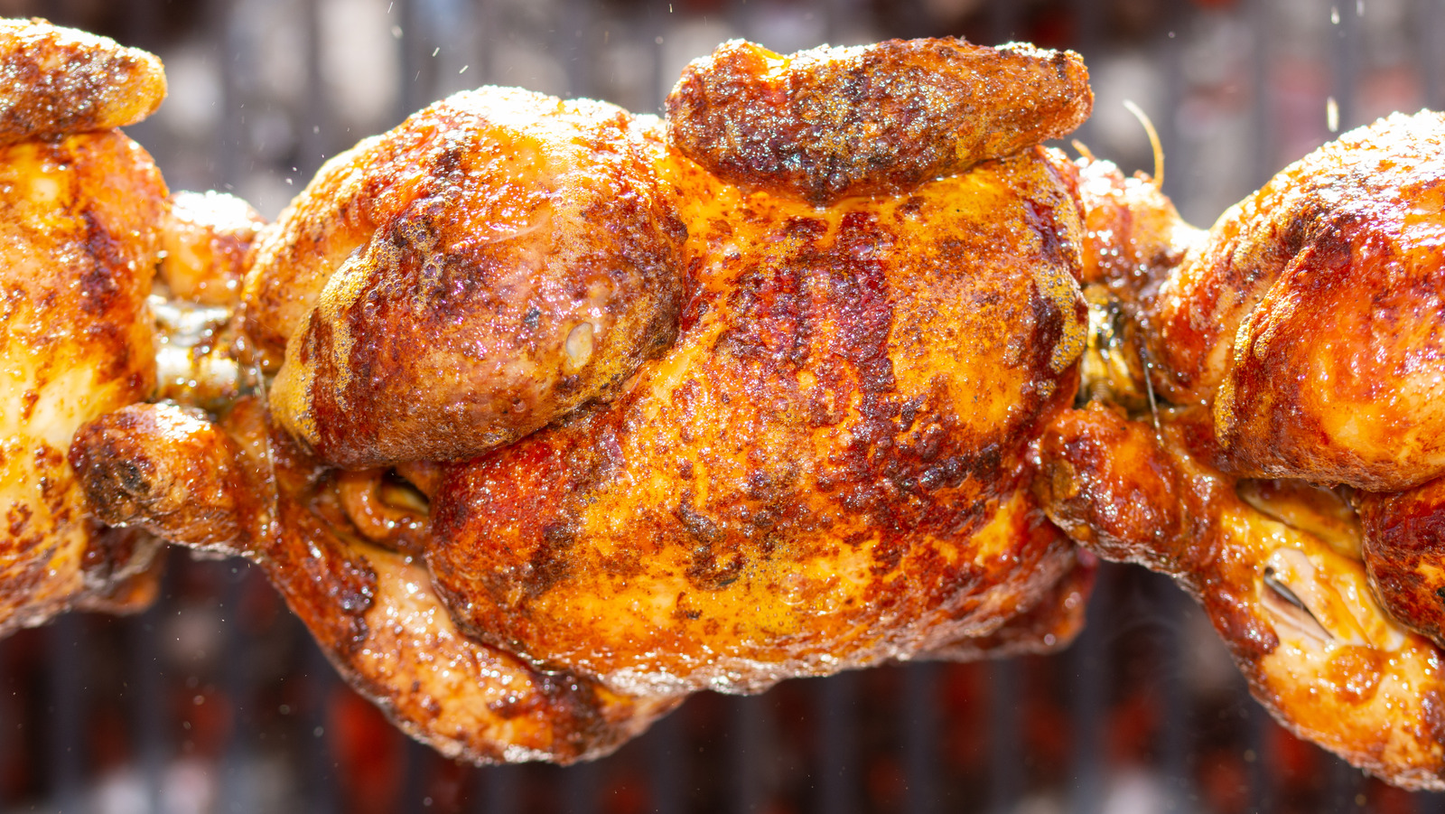 How to Pick the Juiciest Rotisserie Chicken at the Grocery Store