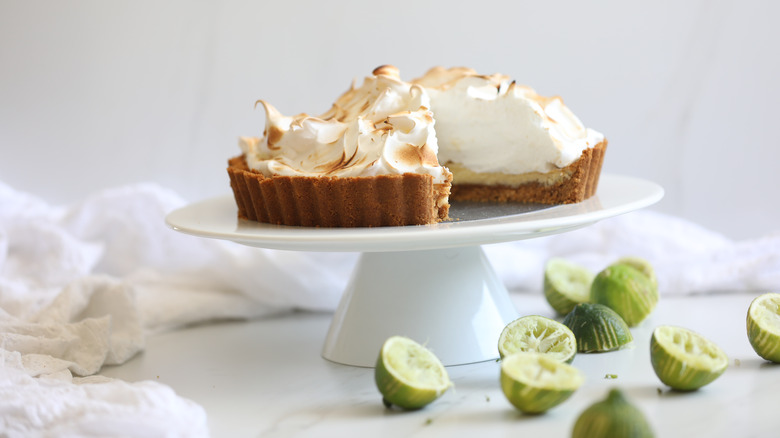 Key lime pie on a stand