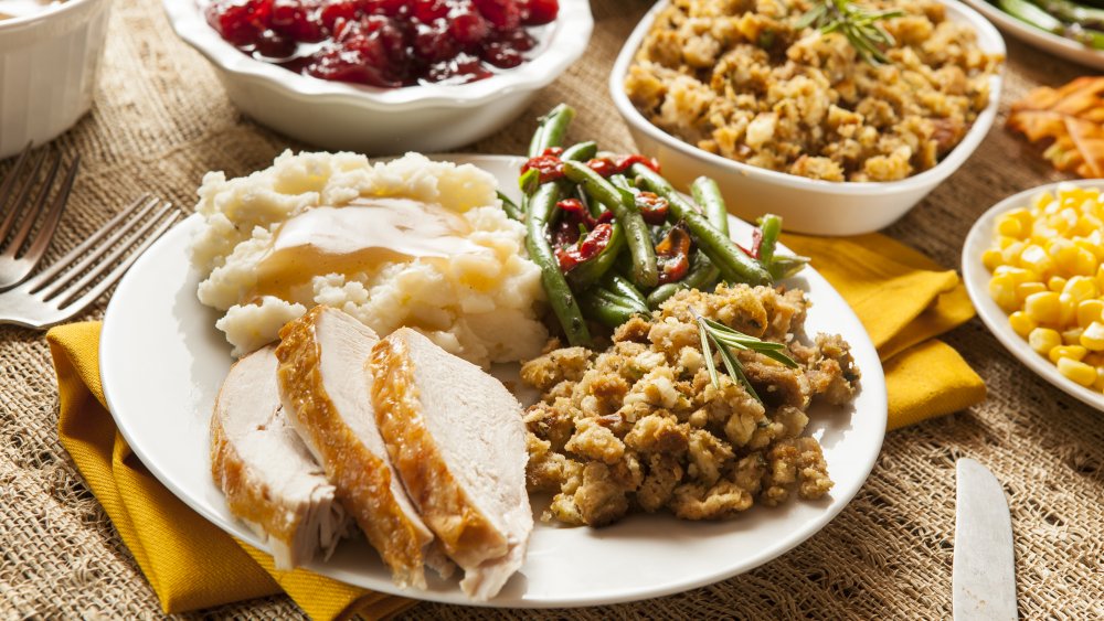 Thanksgiving plate of food