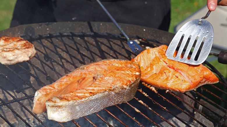 Grilled fish and slotted spatula