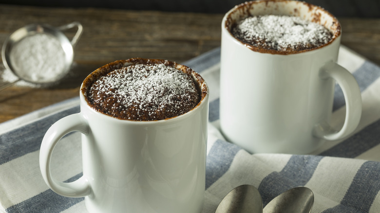 mug cakes