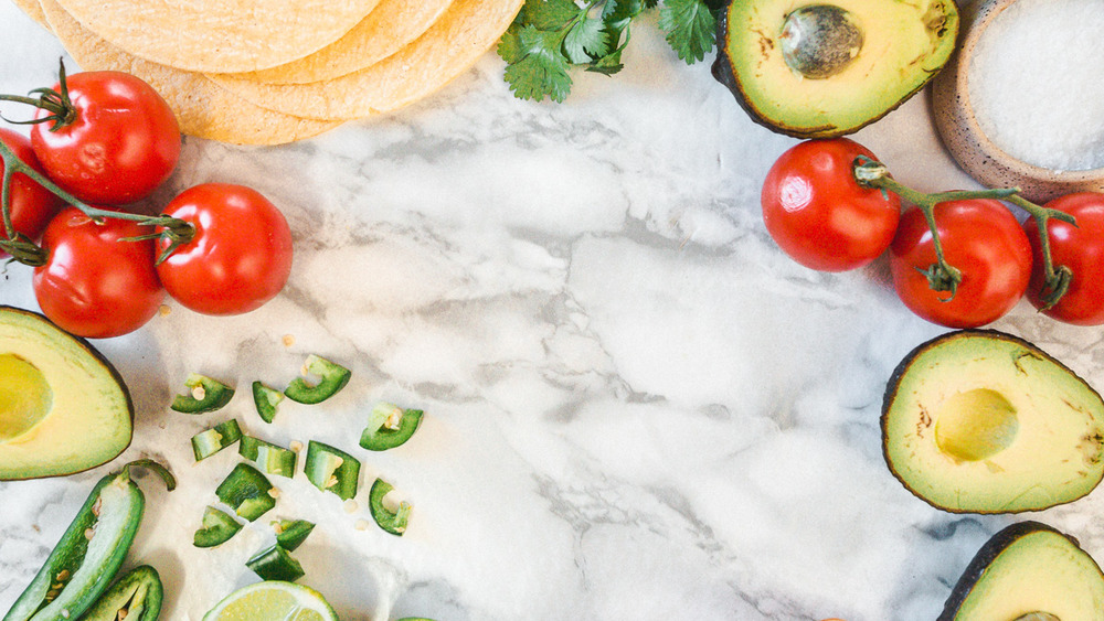 ingredients for huevos rancheros