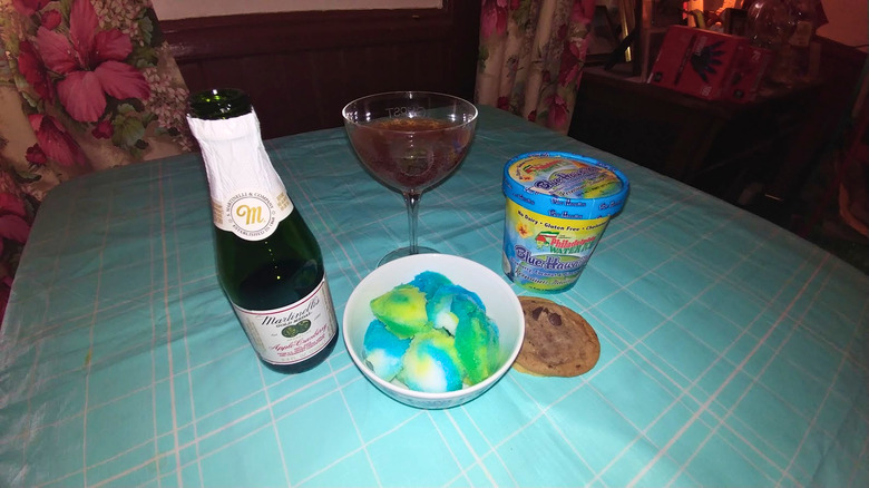 Water ice cookies and cider