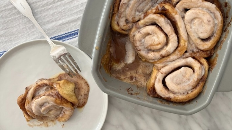 a TikTok cinnamon roll on plate